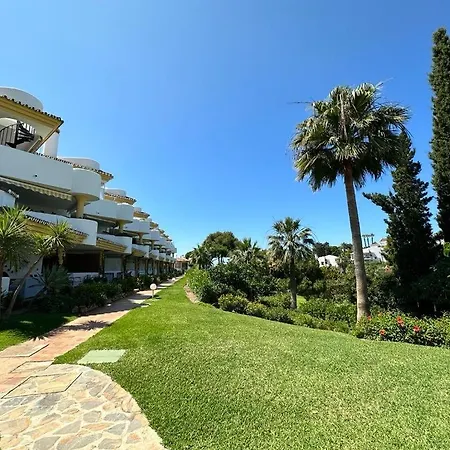 Апартаменты The Golden House, Calahonda Golf Ситио-де-Калаонда